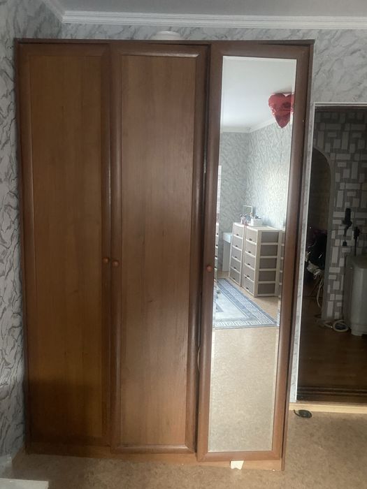Шкаф в спальню недорого