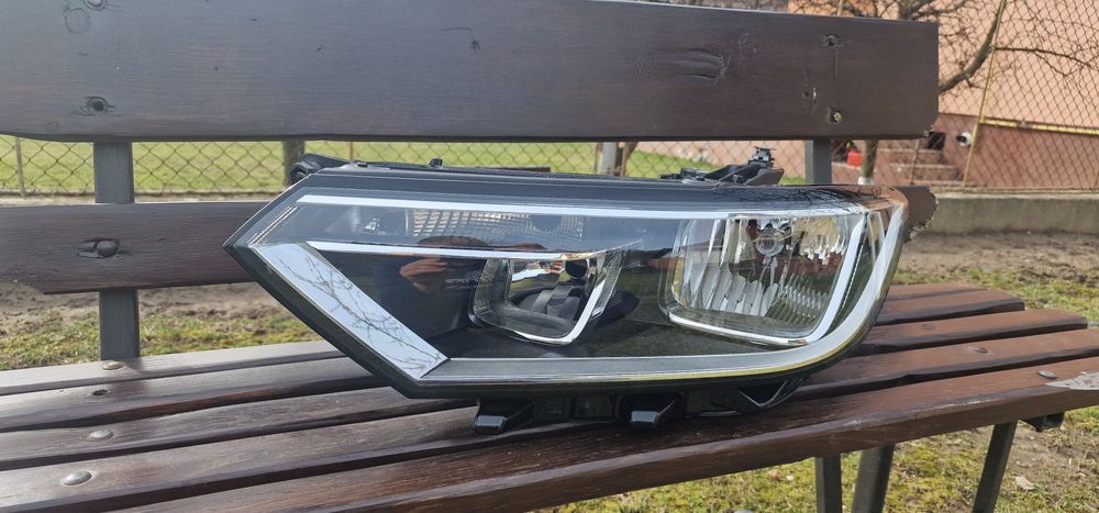 Far stanga NOU VW Passat B8 model 2015-2019 cod 3G1 941 005 C