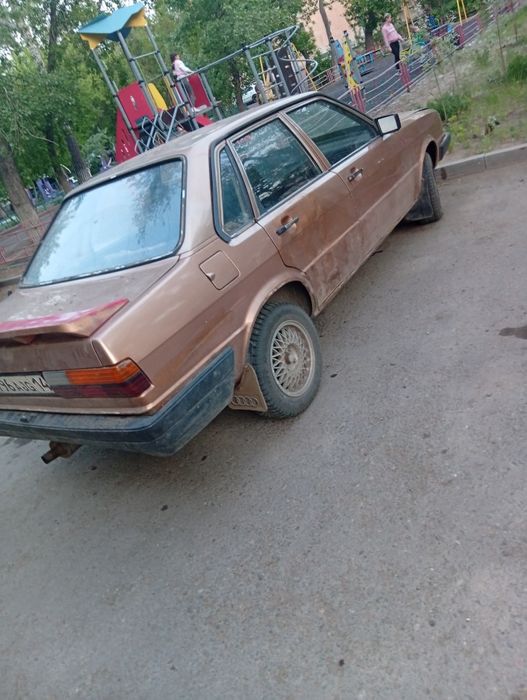 Продам Ауди 80 на ходу