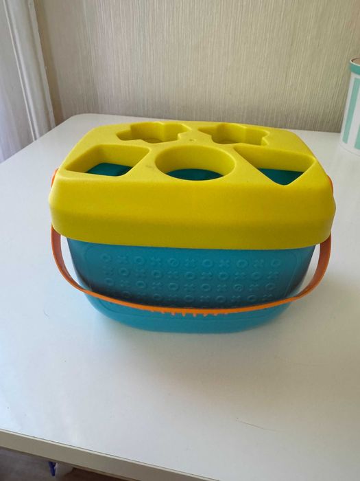 Детски игри (сортери, пъзели, hammer bench)