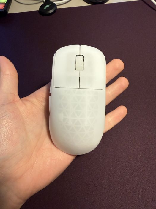 Mouse Endgame Gear Op1w 4k Frost White