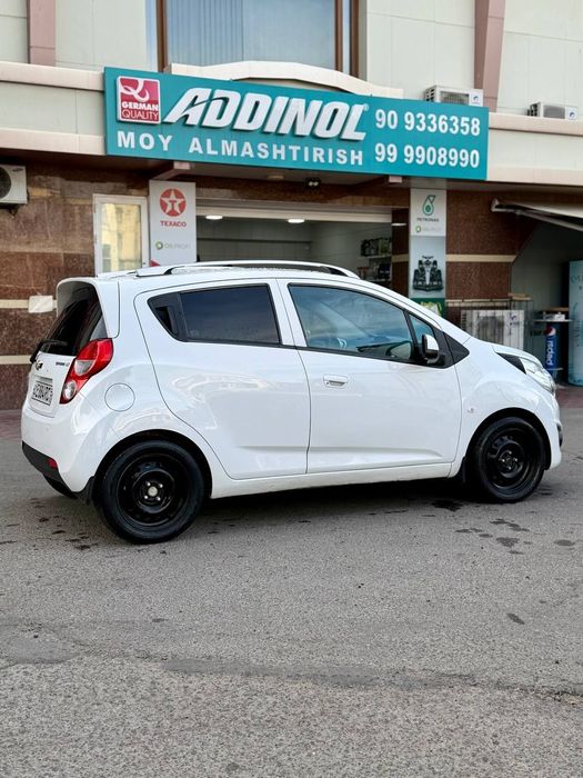Arenda vikupga Spark 4poz