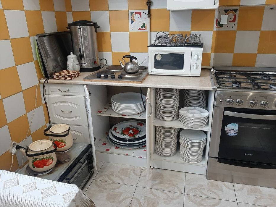 Дом коттедж по суточно