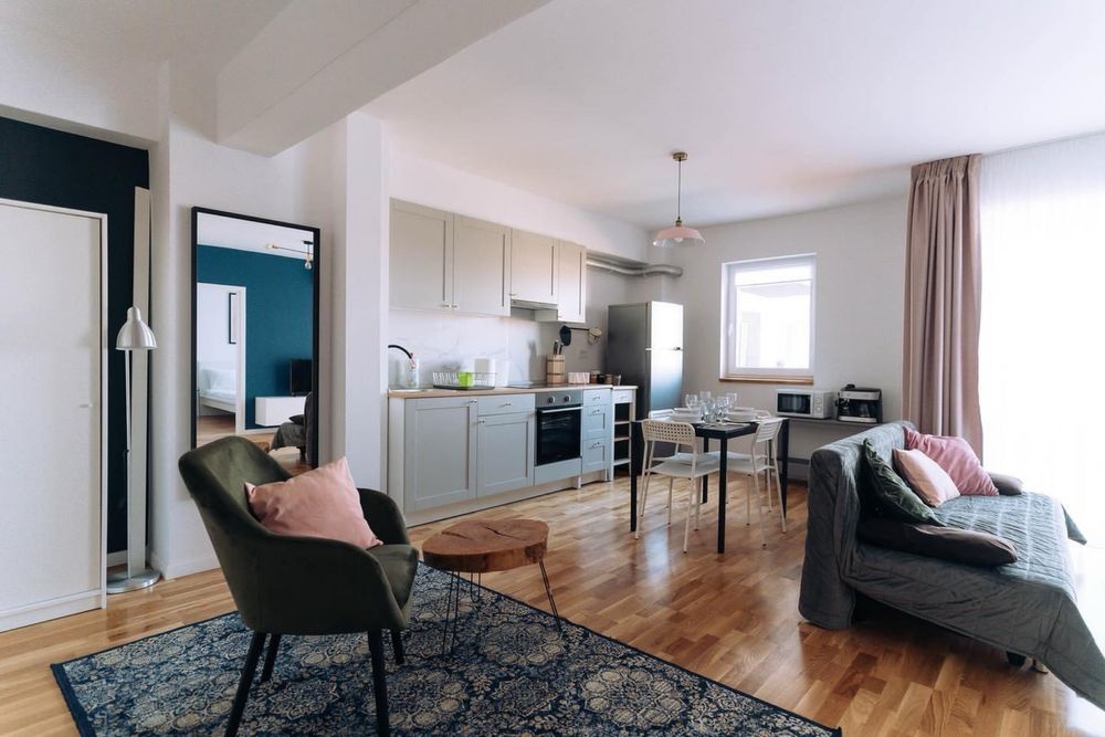 Chirie Apartament 2 camere