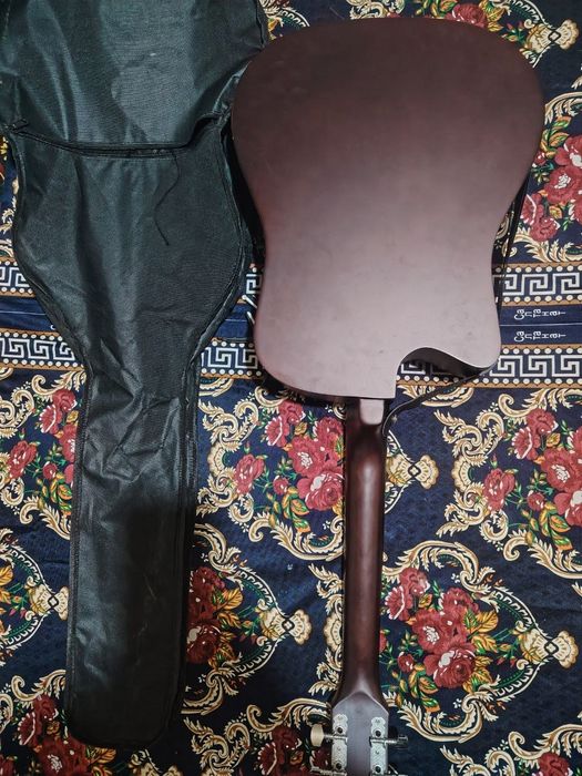 Gitara  holati ideal