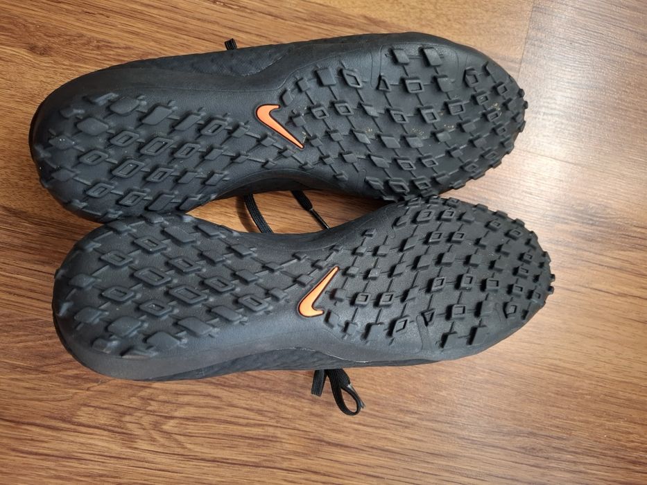 Nike Hipervenom маратонки 45 номер.