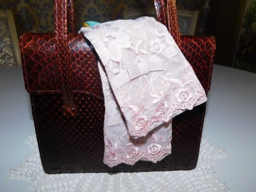 Poseta  vintage piele  sarpe manusi  noi cadou