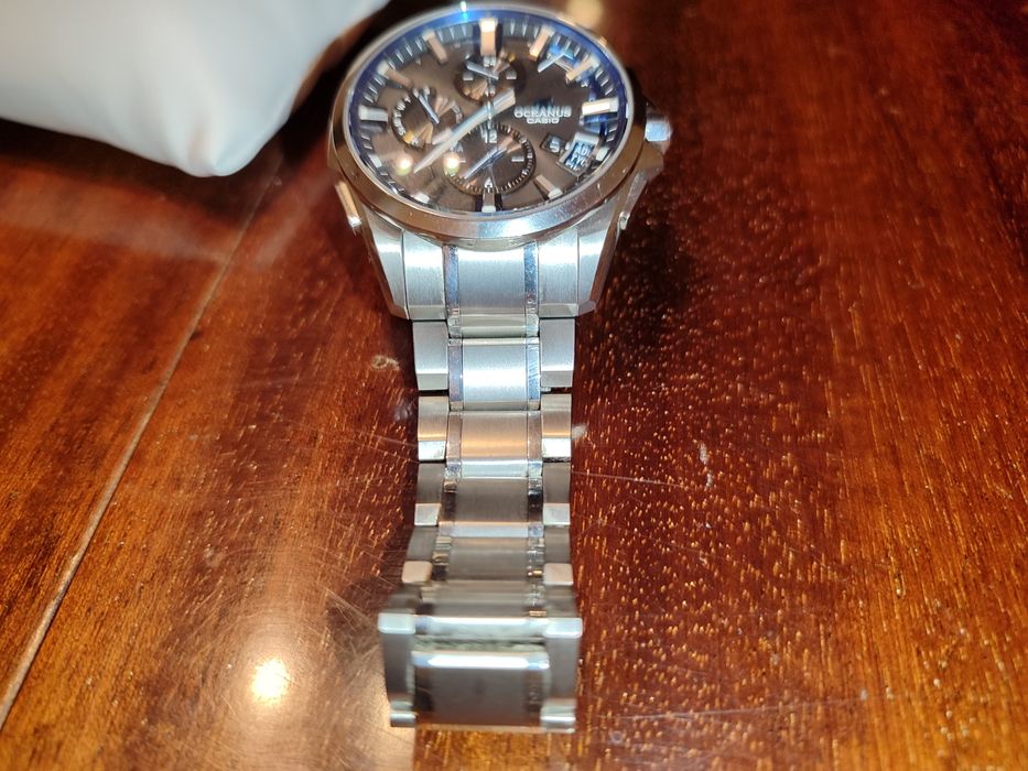 Чсовник Casio Oceanus OCW-G2000-1AJF,GPS, Bluetooth,Titanium,Sapphire.