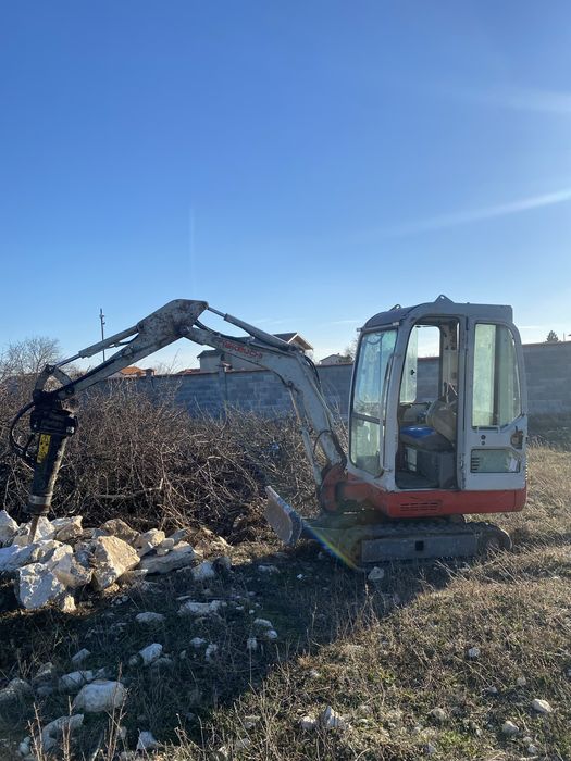 Мини багер с чук свредел 3 кофи и Бобкат дробилка бобкат за Варна