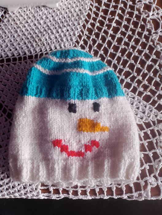 Caciuli handmade/tricotate