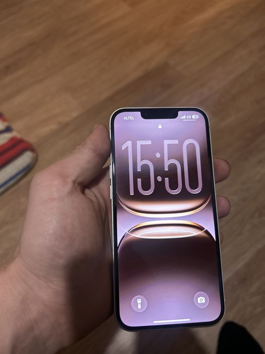 Продам Iphone 14 оригинал