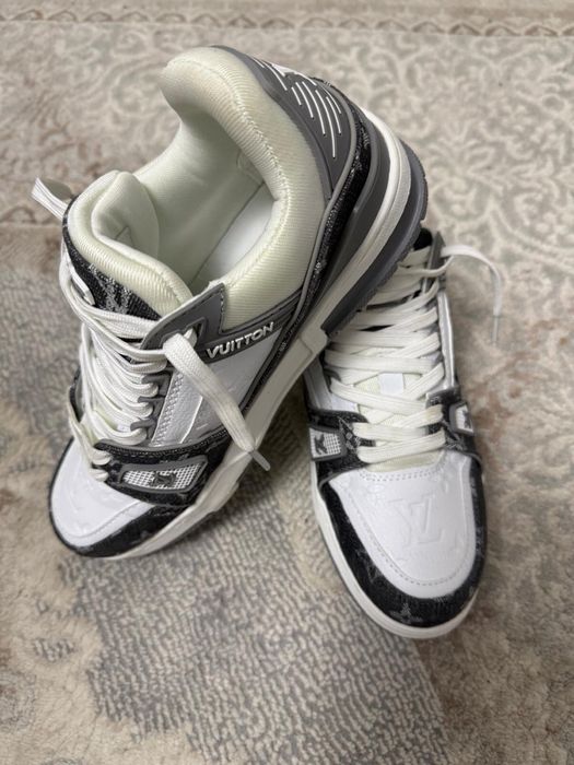Louis Vuitton Trainers