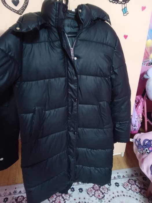 Продам одежду верхнюю