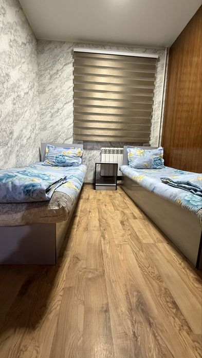 Hostel Otel Gastinitsa Kunlik Mehmonxona Kvartira Yotoqxona Xostel