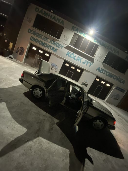 Прадаю мерс w124