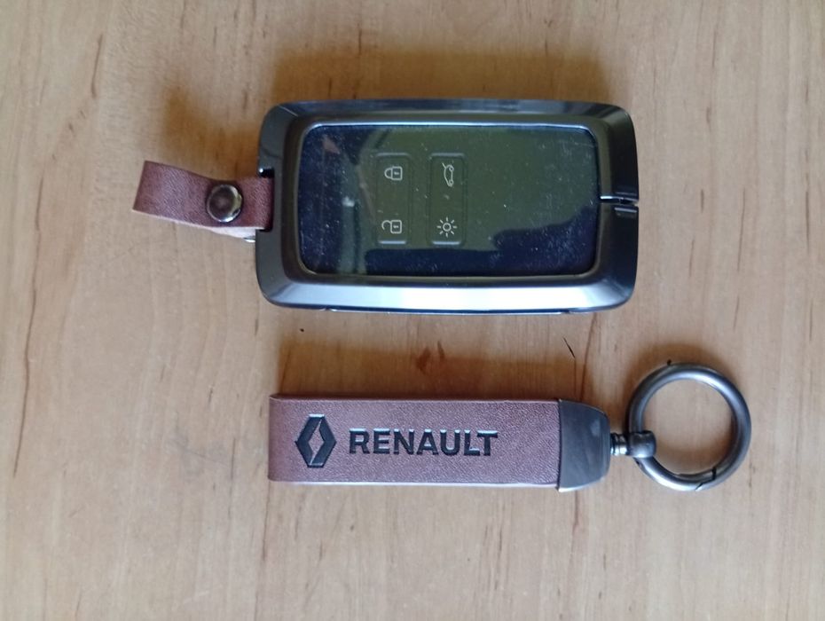 Huse chei auto tip cartela, Dacian / Renault.