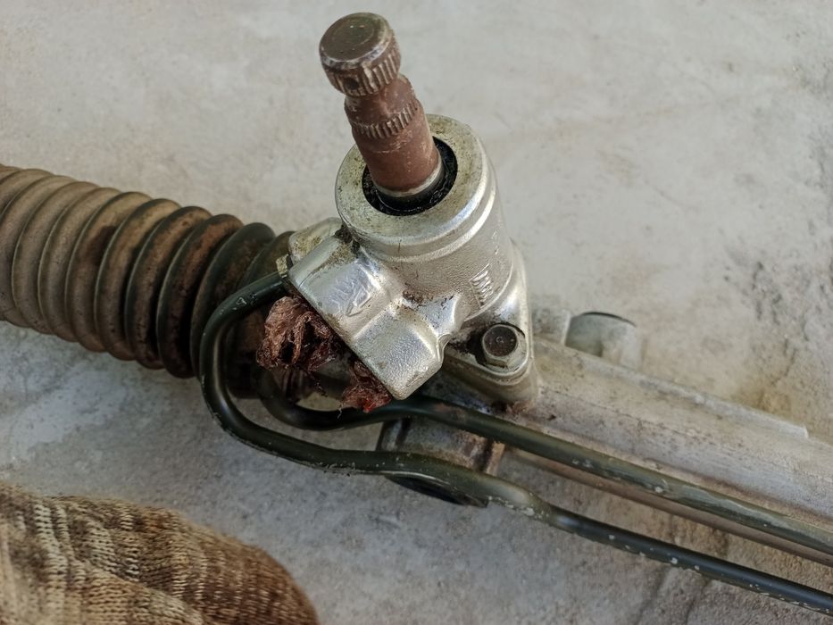 Срочно продам рулевую рейку