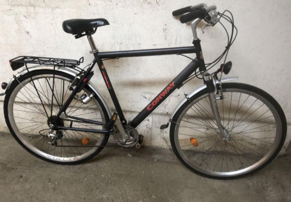 Vând bicicleta bărbătească pe 28 inchi cadru aluminiu Shimano