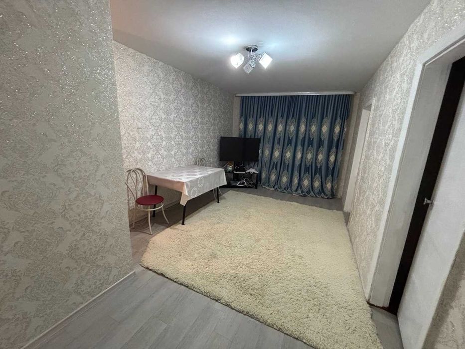 продам 3 комнатную квартиру