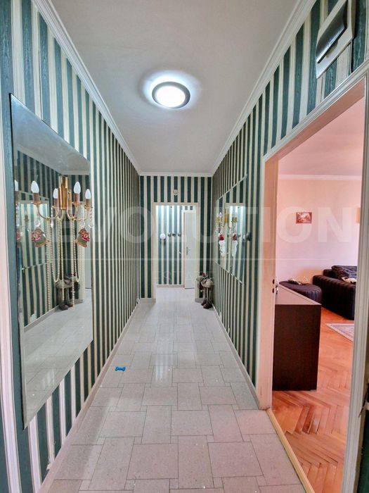 Продава се Тристаен апартамент в София, Дружба 1 - 91 кв.м за 1233 €/кв.м - Снимка #9