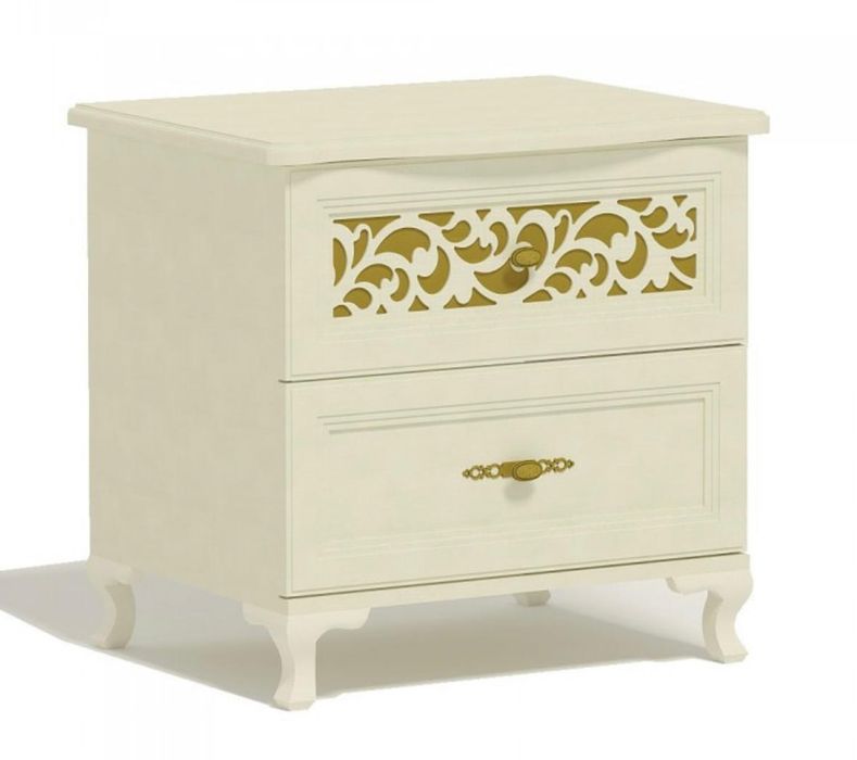 Диван және екі тумбочка сатылады.