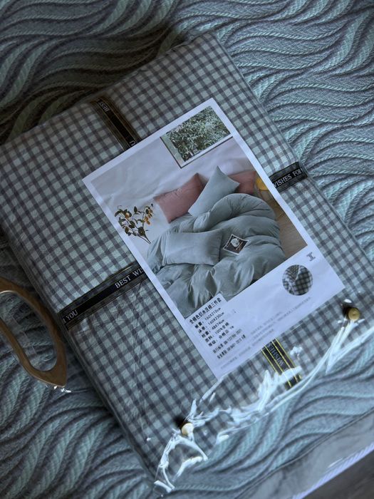 Продам постели новые