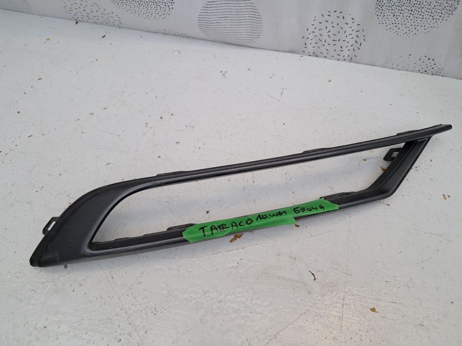 Лайсна калник  решетка броня  Vw Taracco