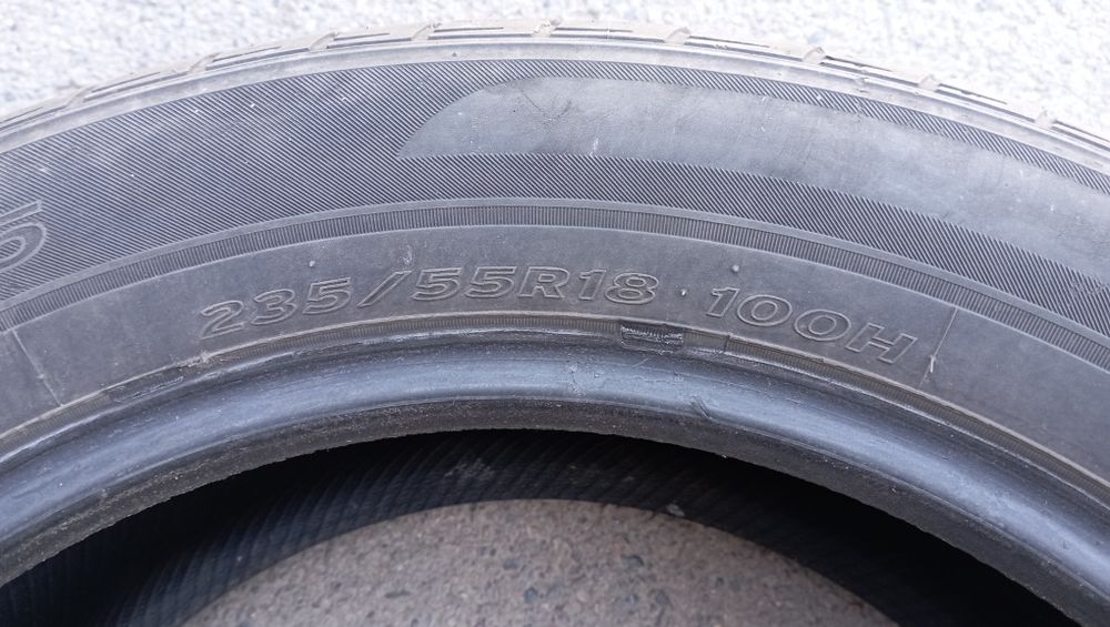 Продам резину HANKOOK. Размер 235/55/18.