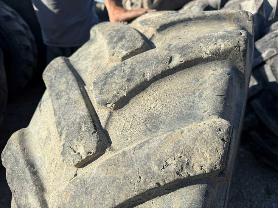Anvelopa 405/70 R20