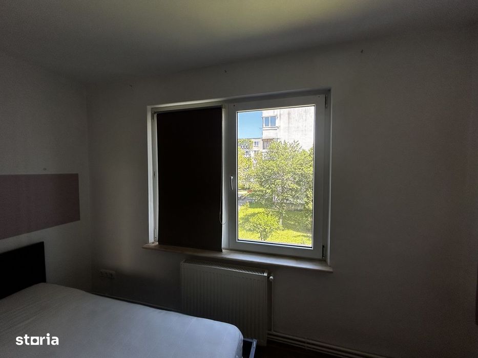 Apartament decomandat, etaj 1, izolat cu balcon inchis, Baragan.
