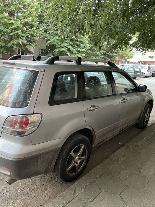 Mitsubishi Outlander 2.0 136. 2004 газ