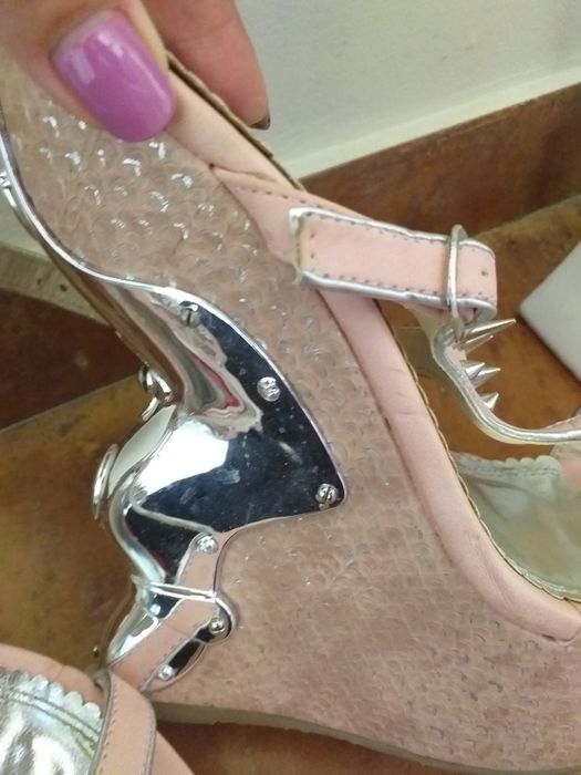 Боти, много леки ,платформи, обувки