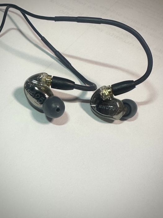 Casti Shure SE425