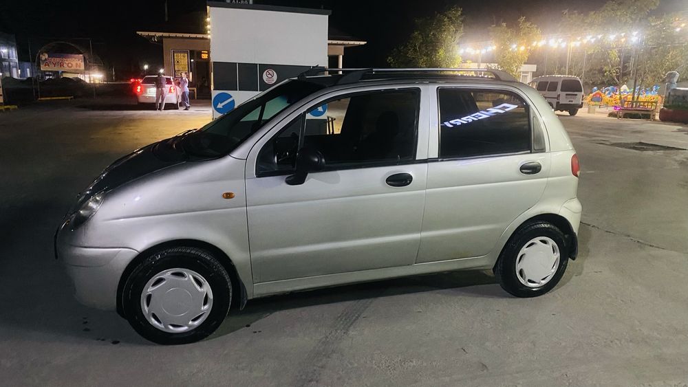 Matiz sotiladi holati yaxshi aybi yo’q. Yangi balon mator qilingan