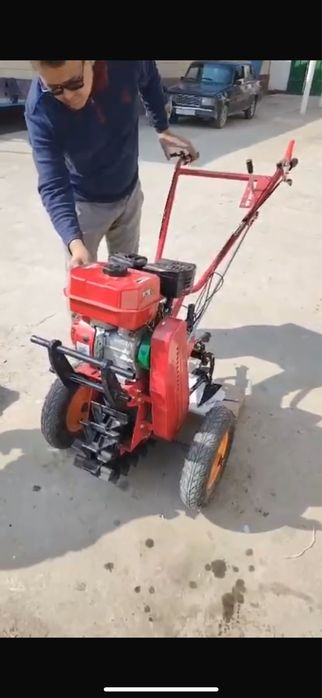 Мотоблок гусиничный