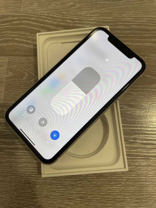 Iphone 11 White 93% 128Gb