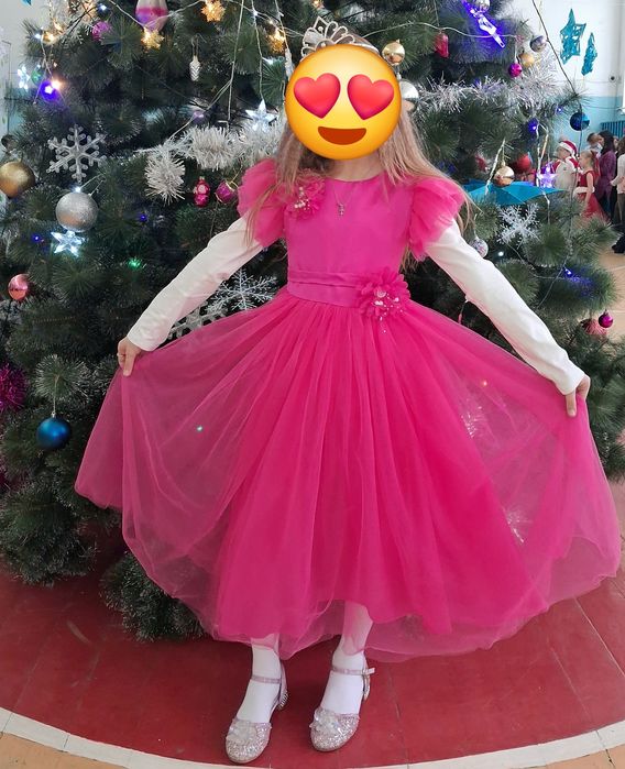 Нарядное платье для девочек