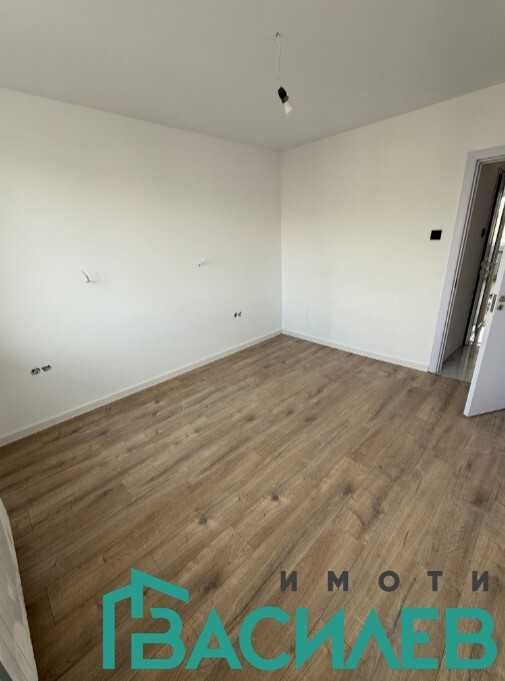 Продава се Тристаен апартамент в София, Център - 61 кв.м за 1489 €/кв.м - Снимка #6