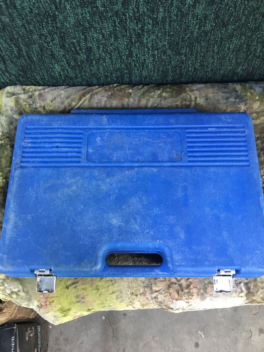 Продам набор инструментов.