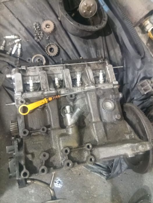 Двигатель ВАЗ,8-ми клапонный