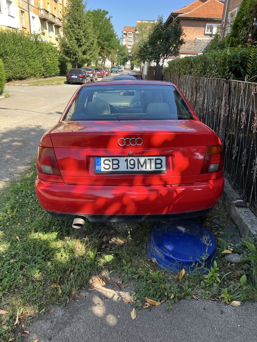 AUDI A4 1995 — imagine 2