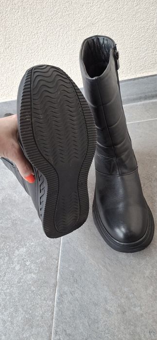 Cizme piele naturala 39 imblanite romanesti