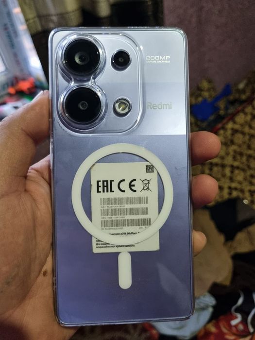 Redmi note 13 pro xama joyi radnoy ideal xolati aybi yoq javob telefon