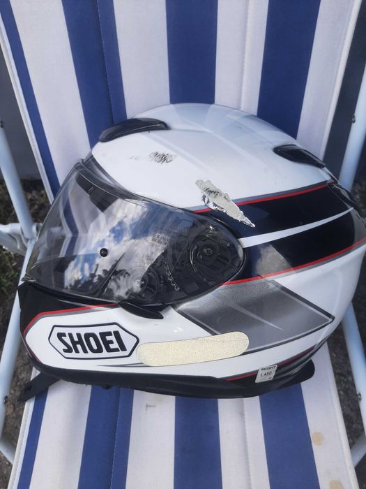 Мото каска SHOEI