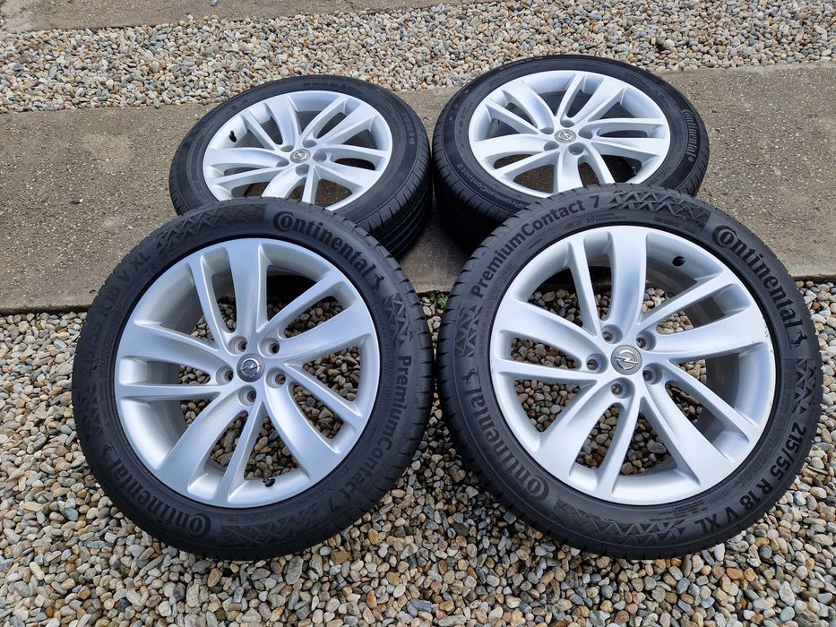 Roti/Jante Opel Mokka anvelope vara 215 55 18 Continental