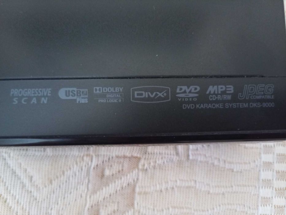 DVD-караоке LG DKS-9000