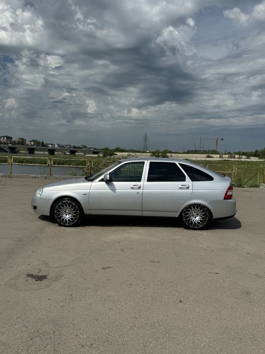 Продам литые диски Sakura Wheels original