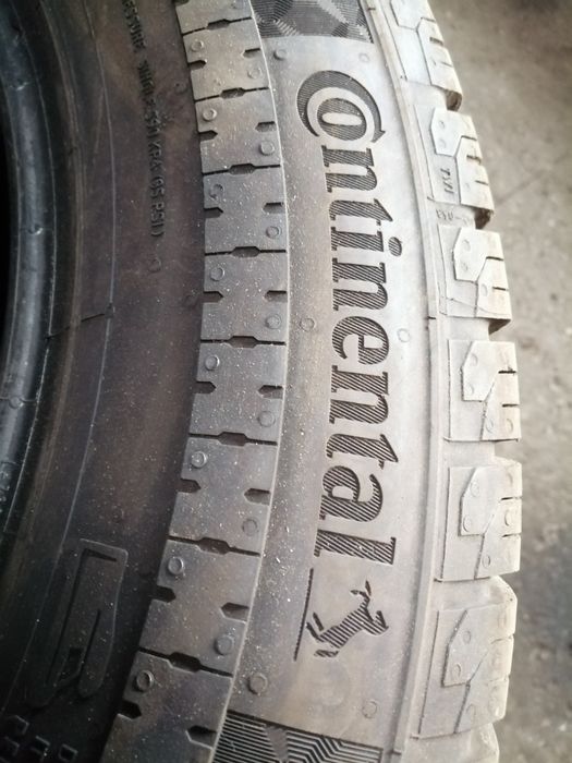 Continental  255/55/18c