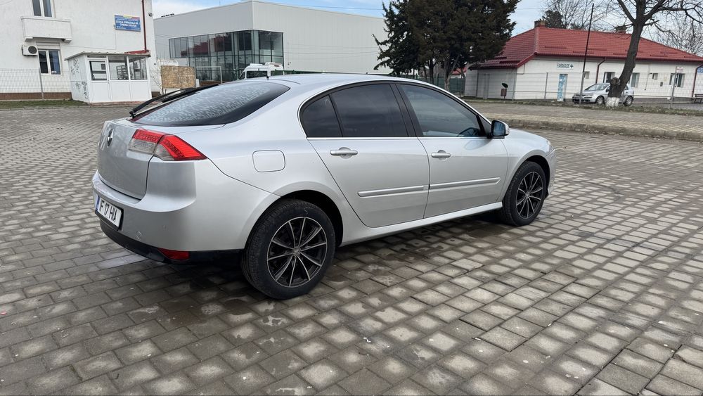 Renault Laguna 3 2.0 dci 150 cai
