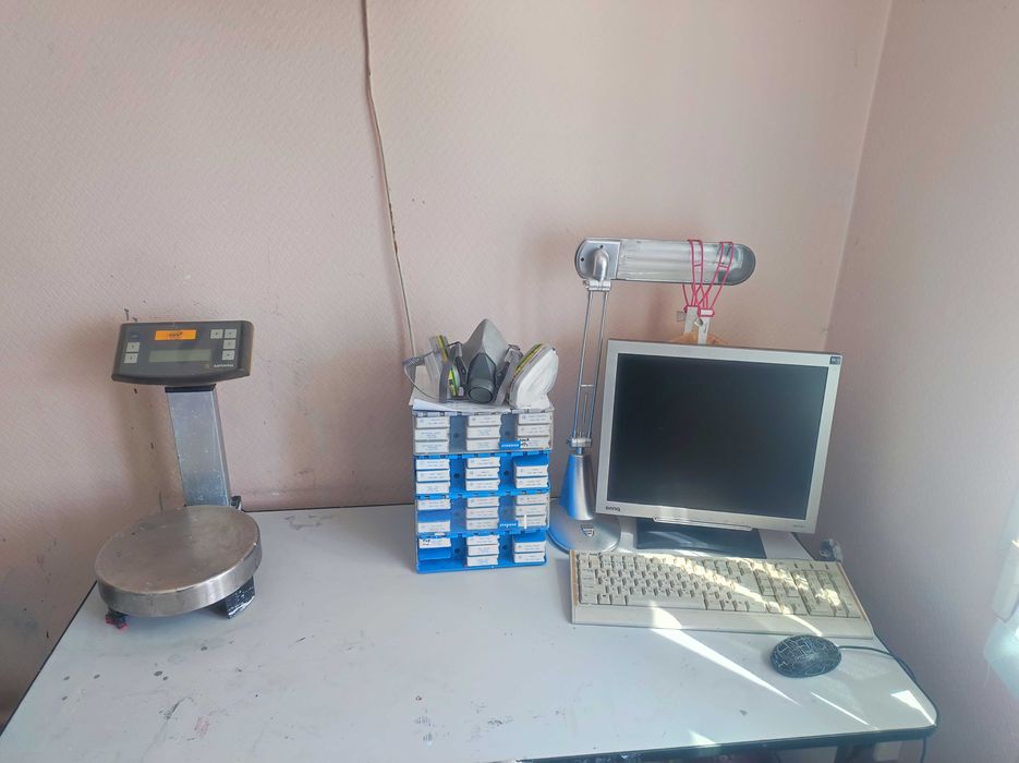 Лаборатория для подбора автоэмалей